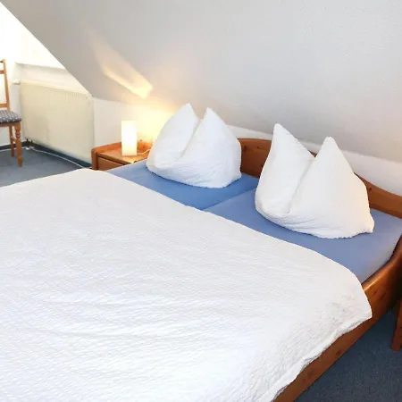 Guest house Zimmer-4 Prerow